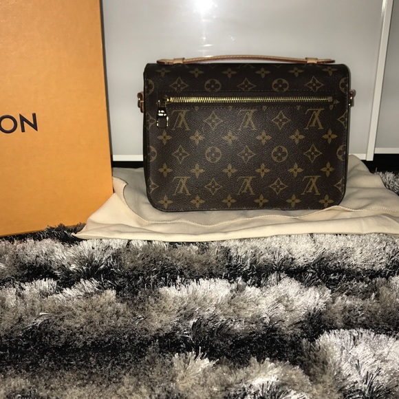 Louis Vuitton monogram pochette metis - Picture 3 of 8